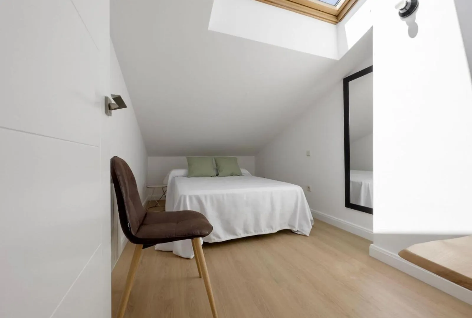 Apartamento Atticus Toledo 0*,